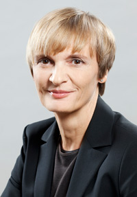 Kerstin Dietsch, 48, übernimmt zum 1. Januar 2011 als Country Manager die Verantwortung für das P&amp;G Salon Professional Geschäft in der Schweiz und wird ... - kdietsch1