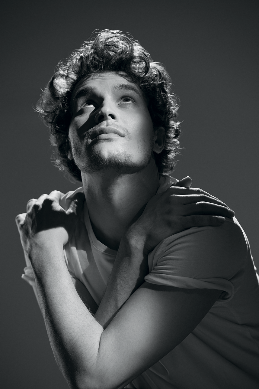 Our Top 10 Curly Hairstyles For Men Place 4 Friseur Com