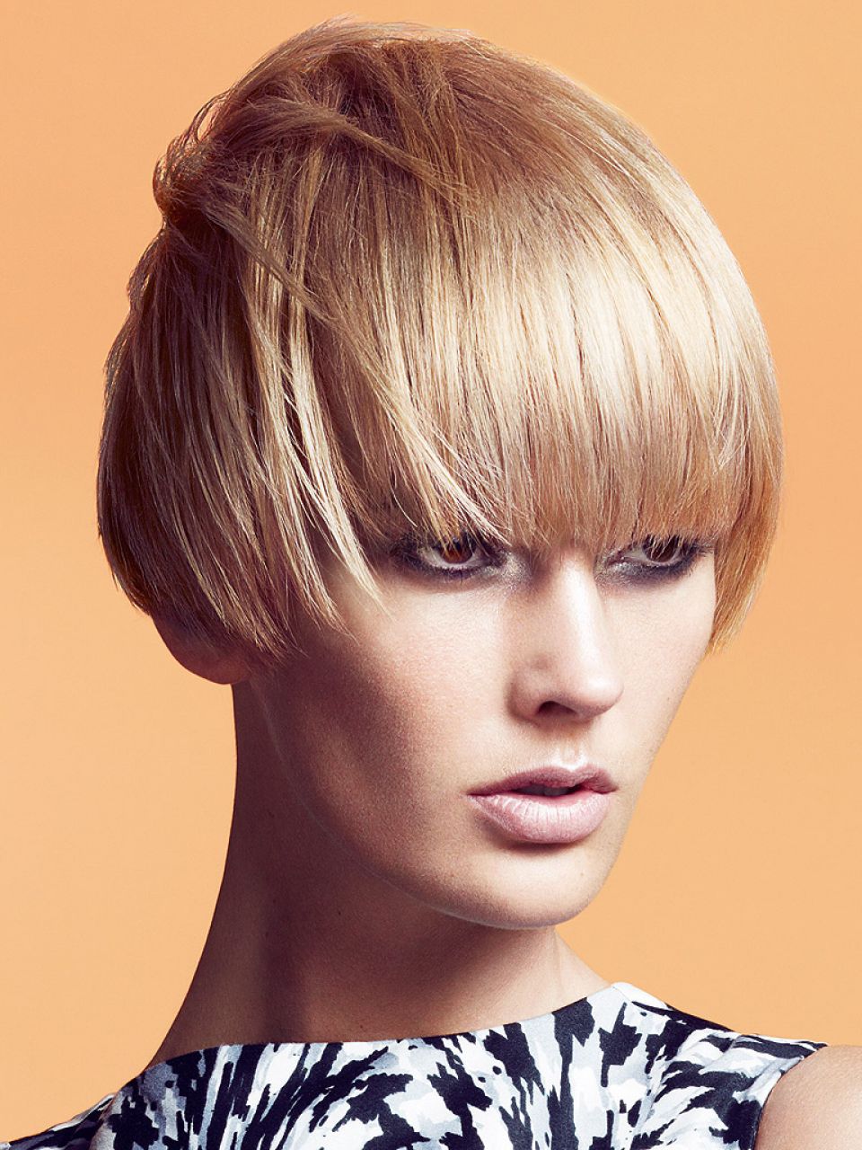 Unsere TOP 25 blonde, mittellange Frisuren - Platz 25