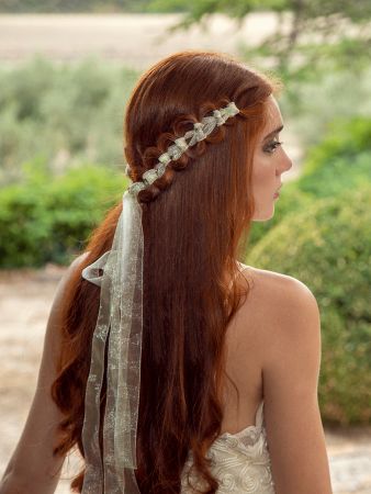 30 Wedding Hairstyles with Flowers