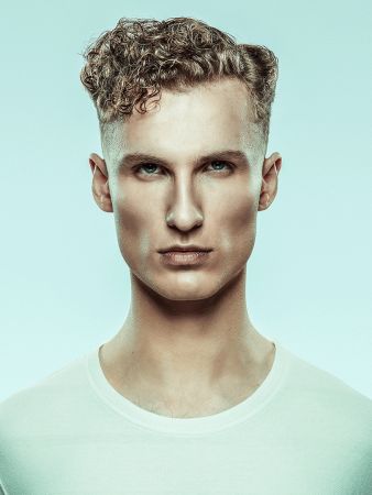 Low Fade vs High Fade Haircuts: 5 Cool Styles  Männerfrisuren,  Haarschnitt, Herrenfrisuren