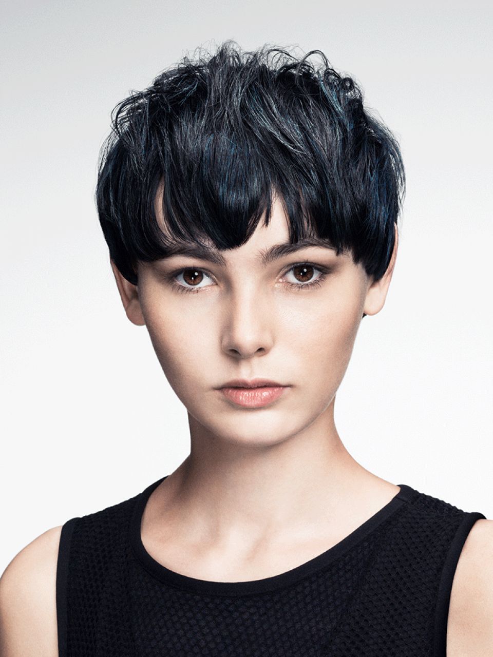 Schwarze Kurzhaarfrisuren Damen | Friseur.com