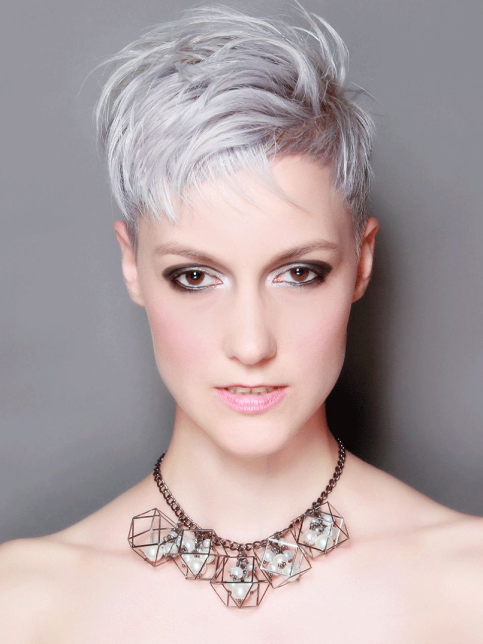 Die 28 Besten Bilder Zu Kurze Haare Frauen Pinterest Die 28 Besten Bilder Zu Kurze Haare Frauen Pinterest