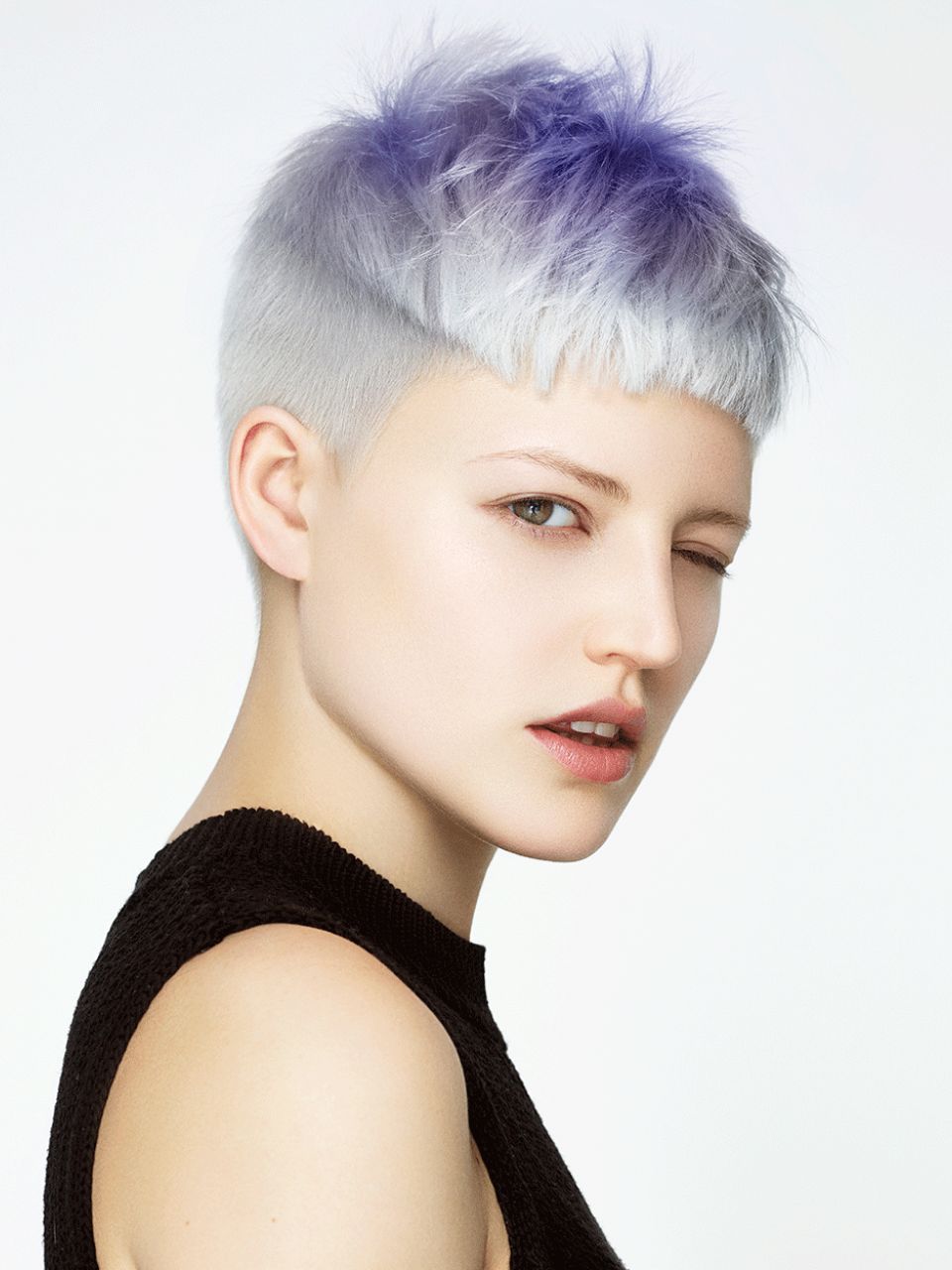 Graue Strähnen Damen | Friseur.com
