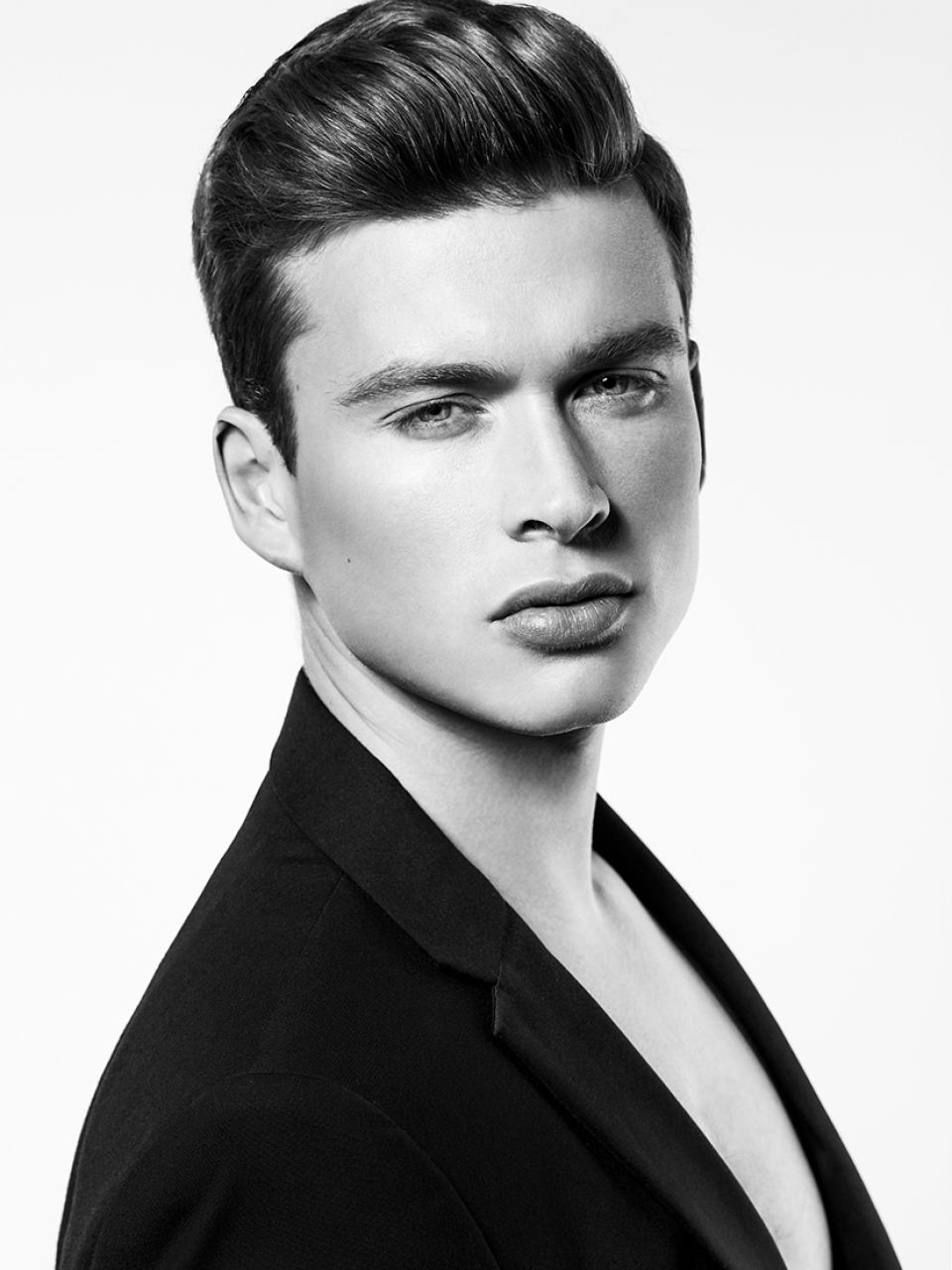 TREND 5 tipos de Barbas em Alta Haircuts for men, Mens hairstyles, Hair toupee