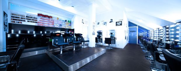 Top Styling Im Penthouse Bash Day In Neuer Location Friseur Com