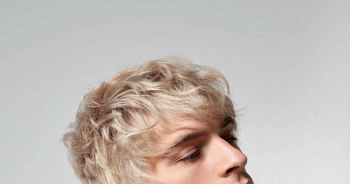 Gefärbte mann blond haare