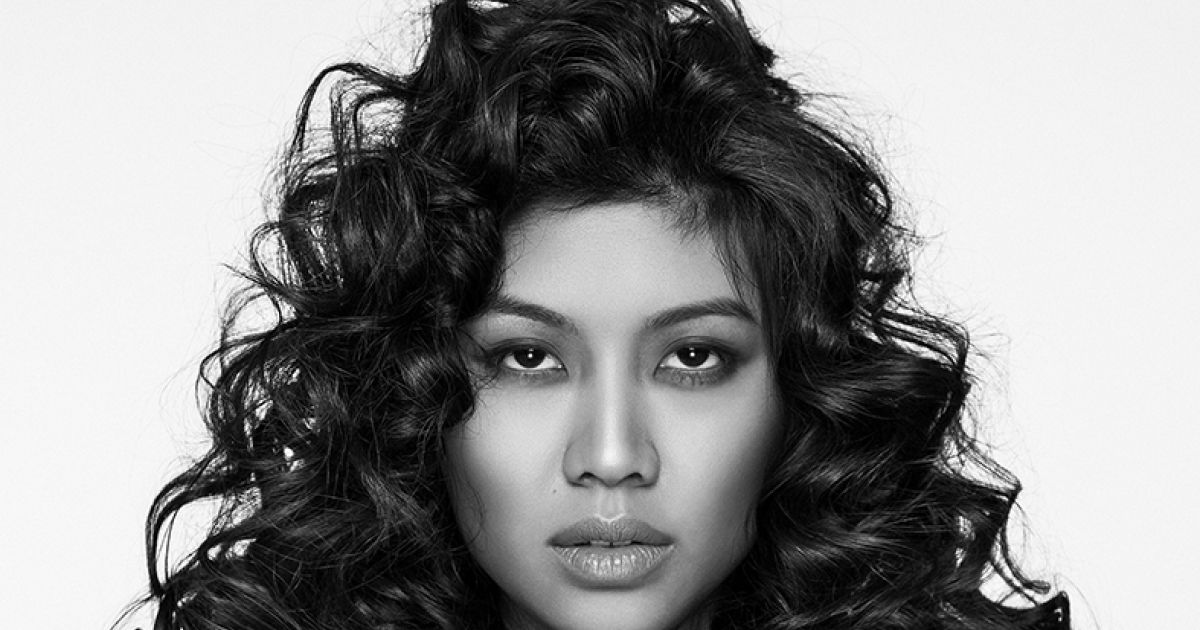 Unsere TOP 20 schwarze Damenfrisuren Platz 16